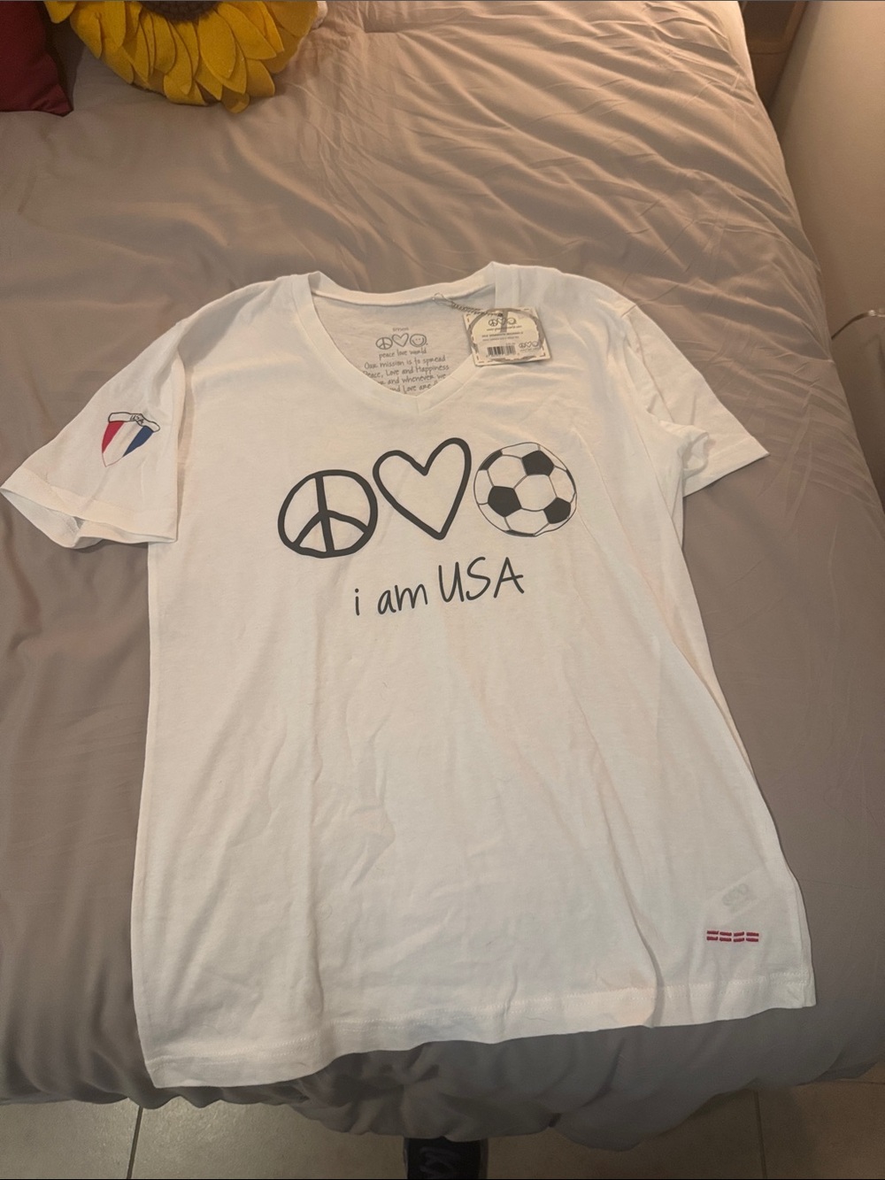 Peace Love Soccer "I am USA" Graphic Tee - White